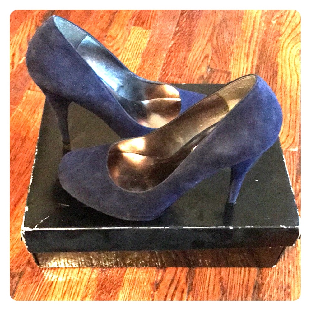 Steve Madden midnight blue 4.5 " heels